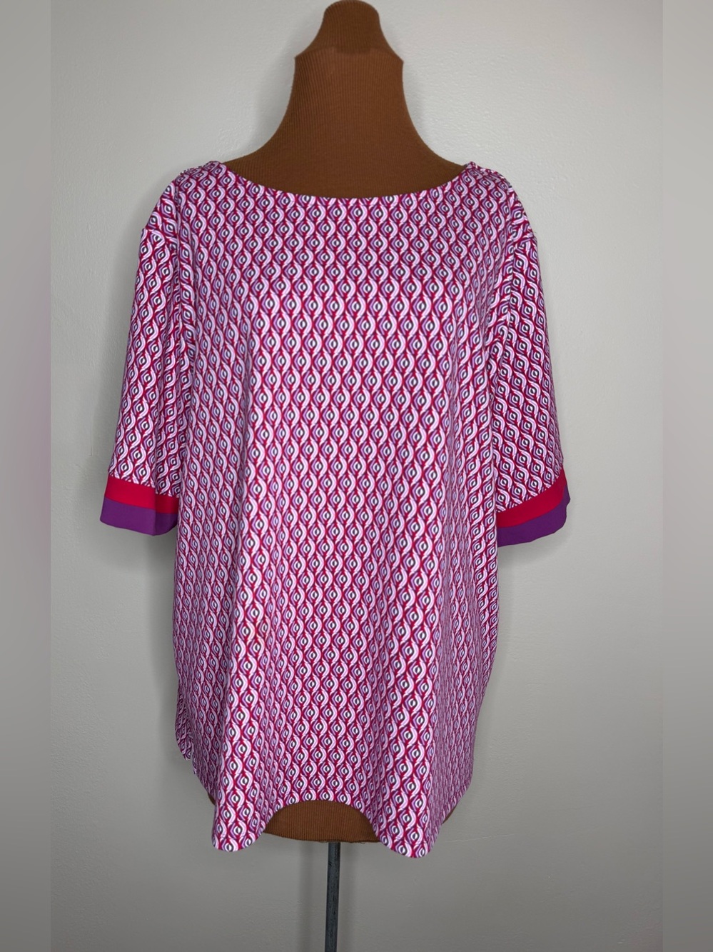 Chico's Pink Geometric Boatneck Top Magenta & Purple Trim Size XXL
